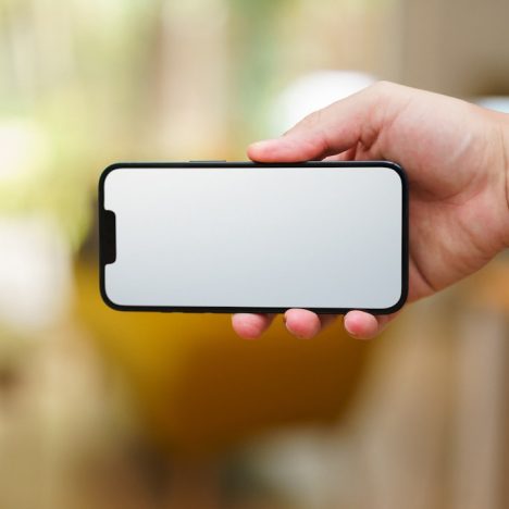 Gestion écrans enfants : astuces pour établir des règles efficaces avec Netflix, Disney+ et Amazon Prime (code promo inclus