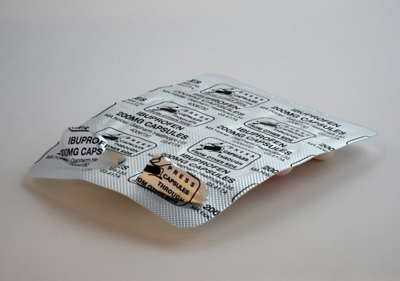 découvrez les méthodes de contraception non hormonales, adaptées pour une protection efficace sans effets hormonaux, incluant les dispositifs barrières et les méthodes naturelles.